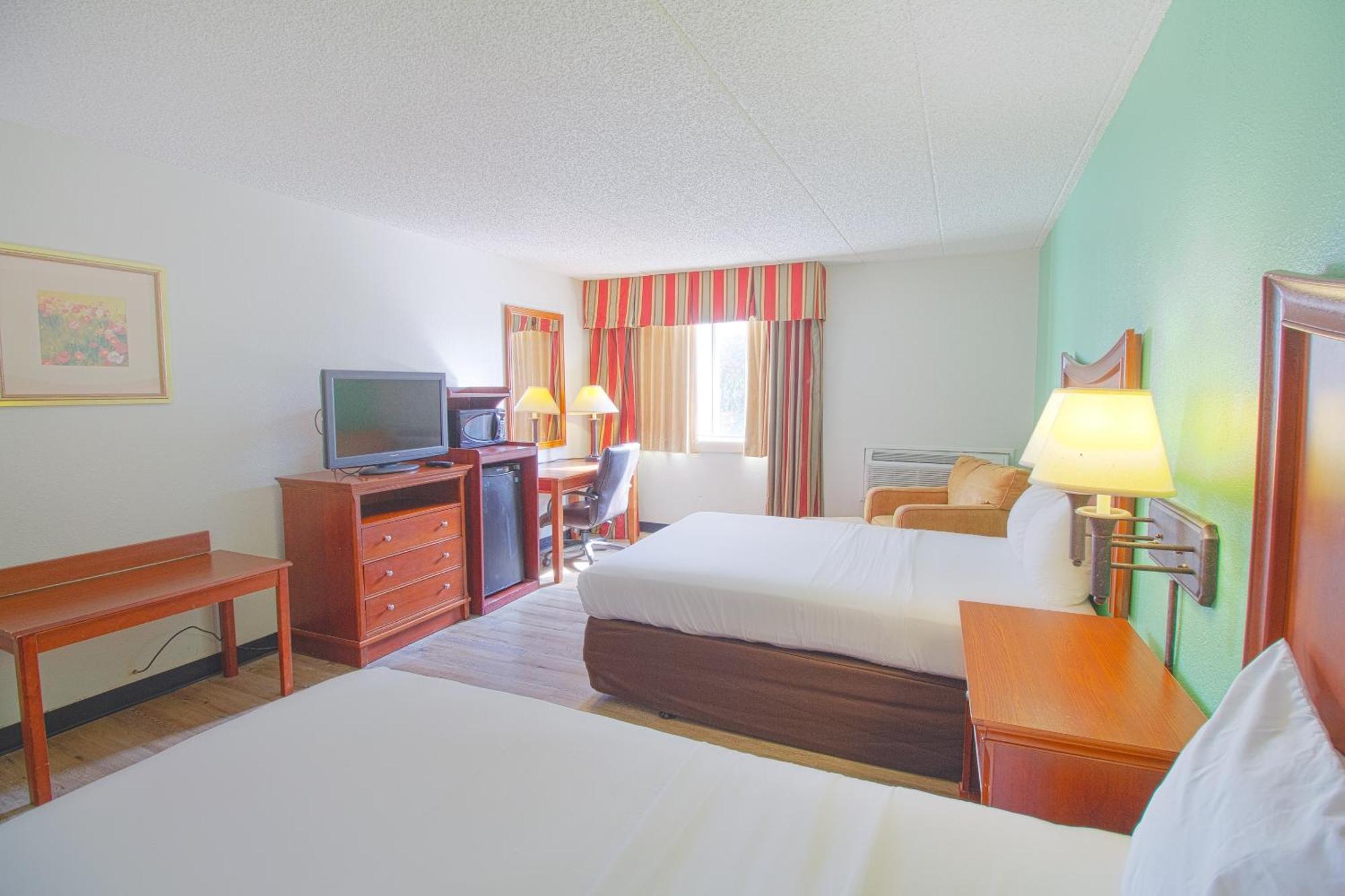 Tulsa Square Hotel Central, I-44 By Oyo Экстерьер фото